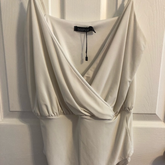 Boohoo White Bodysuit - Picture 1 of 1